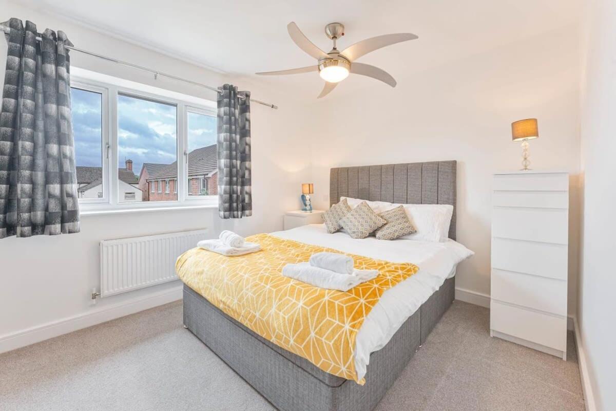 Modern 1 Bedroom House In Burton-on-trent Apartment Burton-upon-Trent